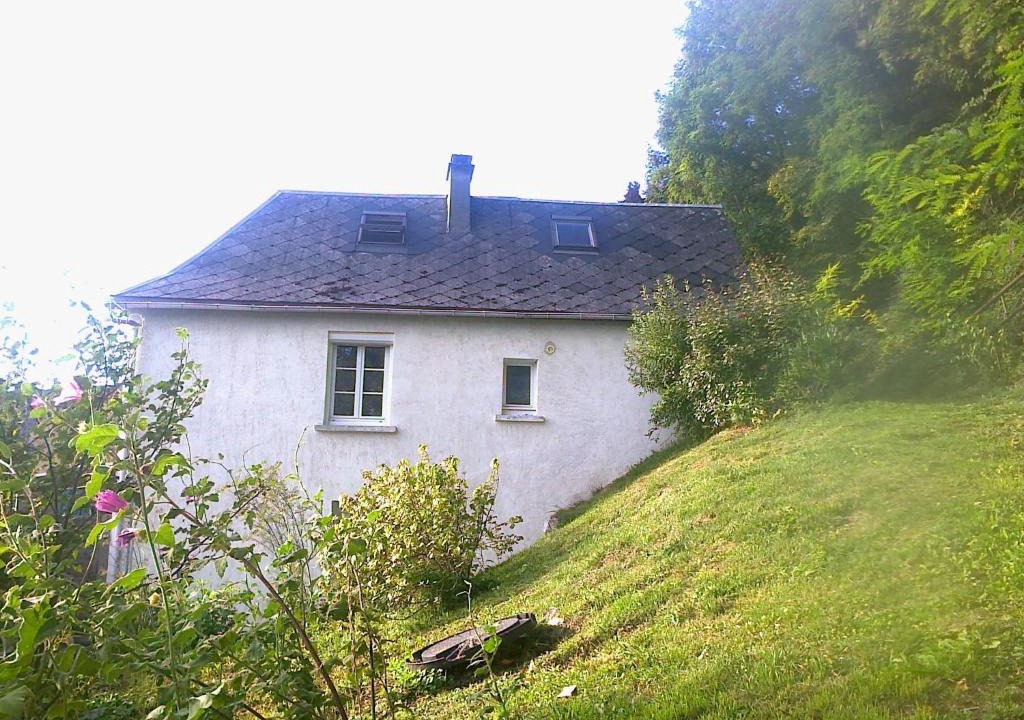 Cormeilles House | À flanc de colline