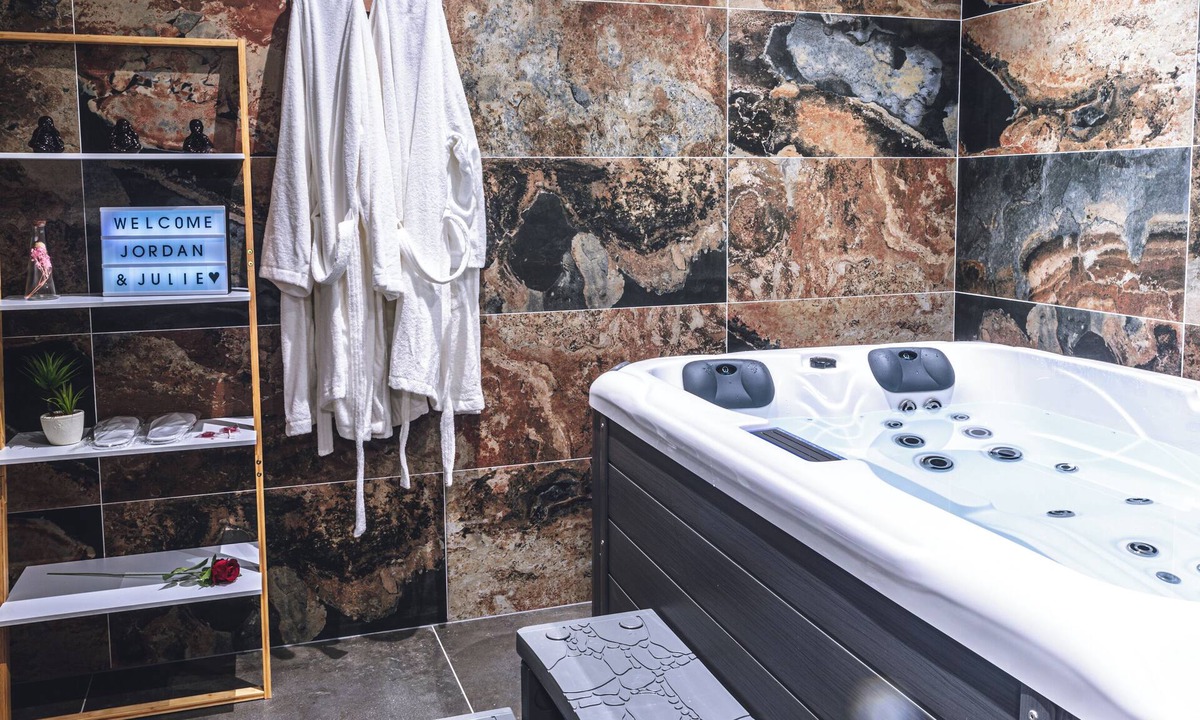 Henin-Beaumont House | Évasion Room & spa