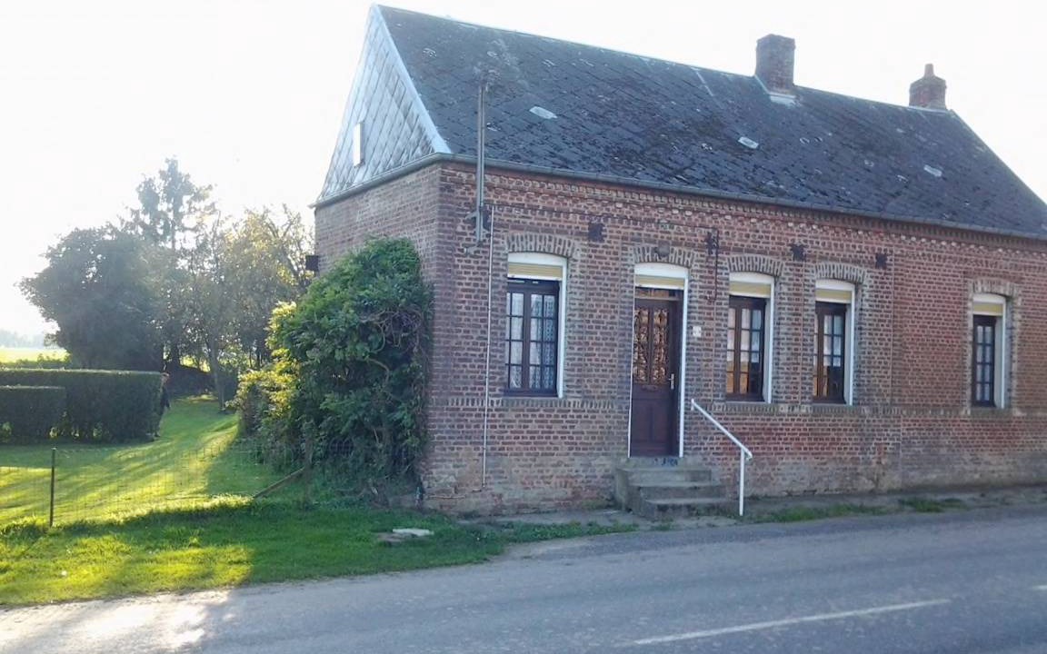 Mailly-Maillet House | 100 m² House ∙ 3 bedrooms ∙ 6 guests