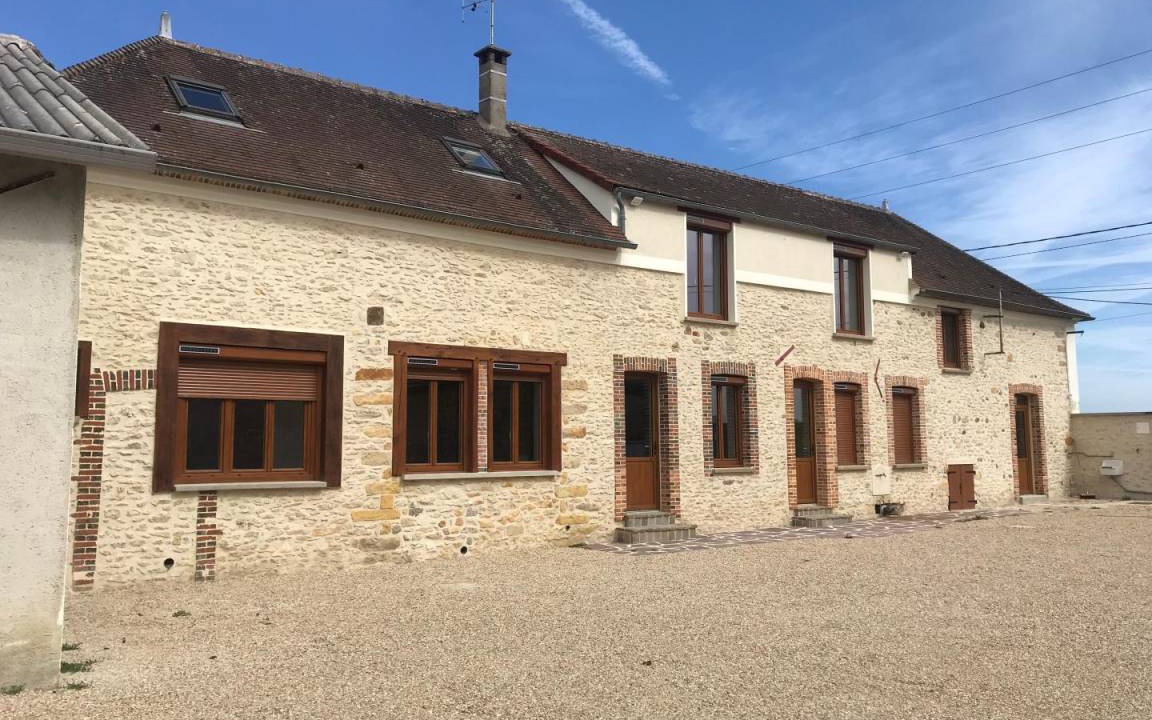 Egligny House | 110 m² Gîte ∙ 2 bedrooms ∙ 6 guests