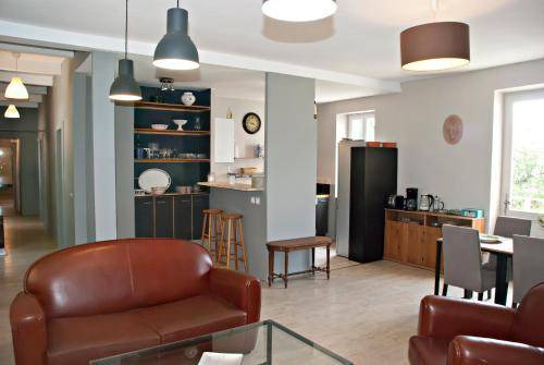 Caux House | 120 m² House ∙ 3 bedrooms ∙ 6 guests