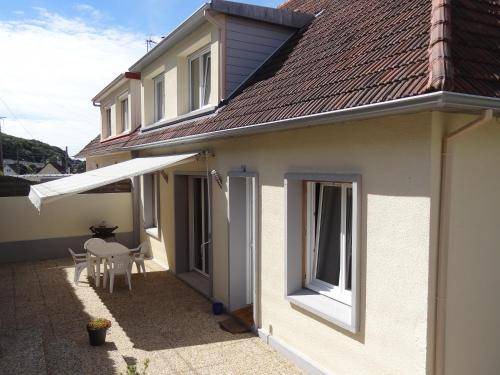Fecamp House | 120 m² House ∙ 4 bedrooms ∙ 15 guests