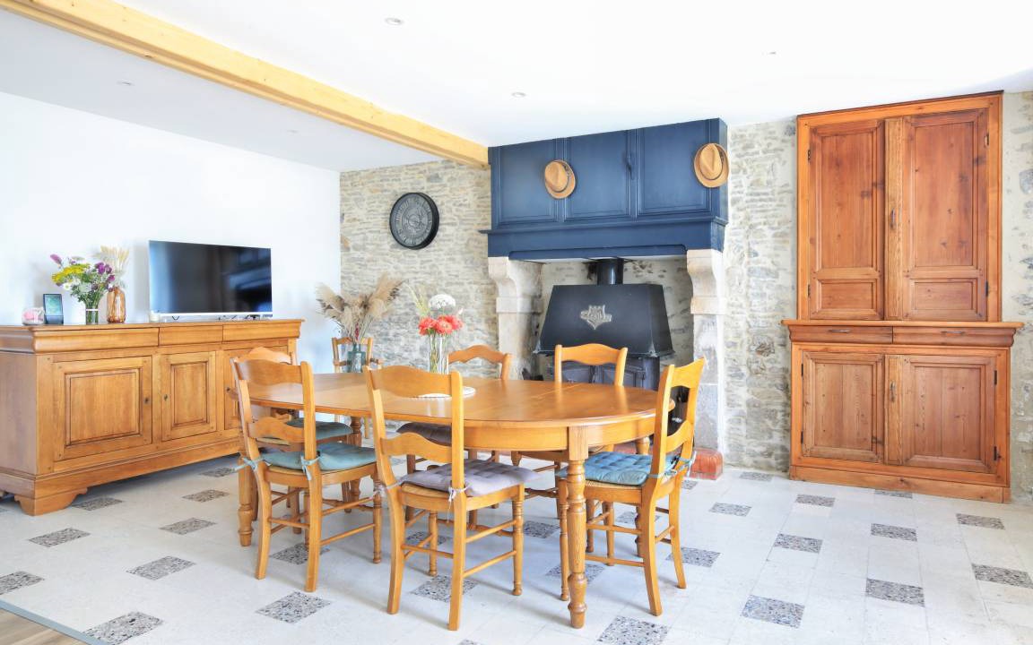 Saint-Marcouf House | 120 m² House ∙ 2 bedrooms ∙ 5 guests