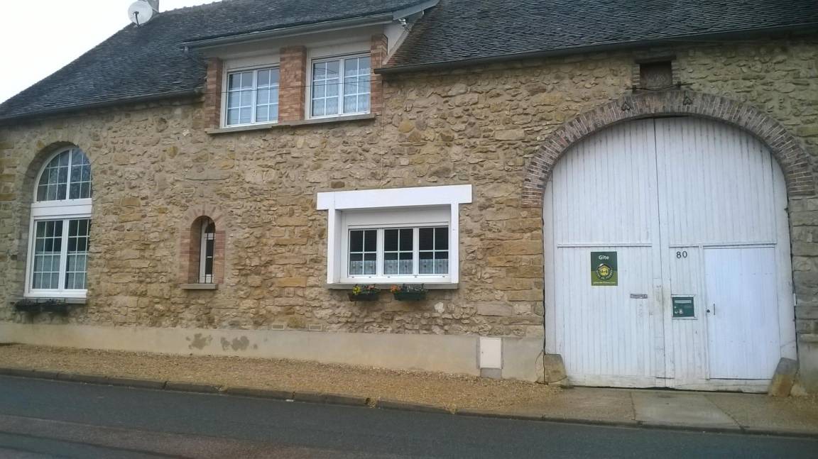 Misy-sur-Yonne House | 130 m² Gîte ∙ 4 bedrooms ∙ 9 guests