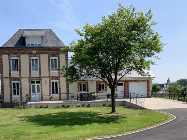 Neville House | 132 m² House ∙ 5 bedrooms ∙ 10 guests