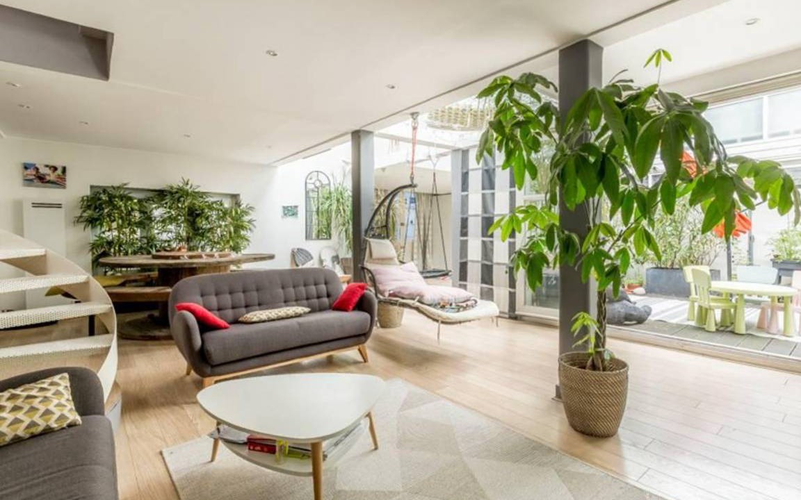 Colombes Apartment | 150 m² Apartment ∙ 3 bedrooms ∙ 8 guests