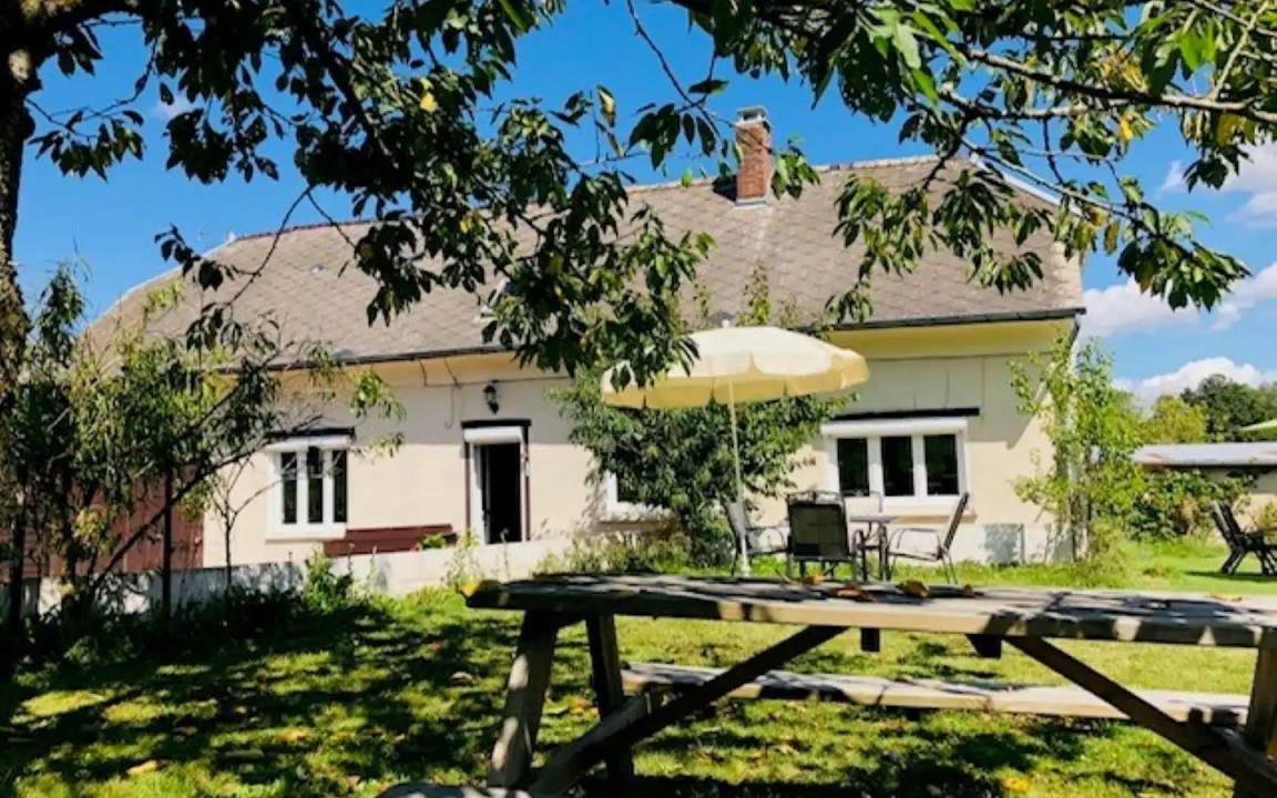 Archon House | 150 m² House ∙ 3 bedrooms ∙ 6 guests
