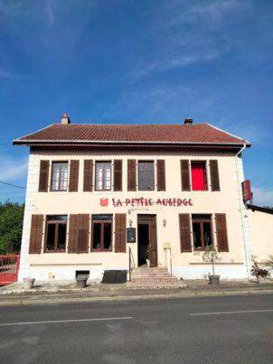 Lorquin Bed & Breakfast | 16 m² Bed and breakfast ∙ 3 guests