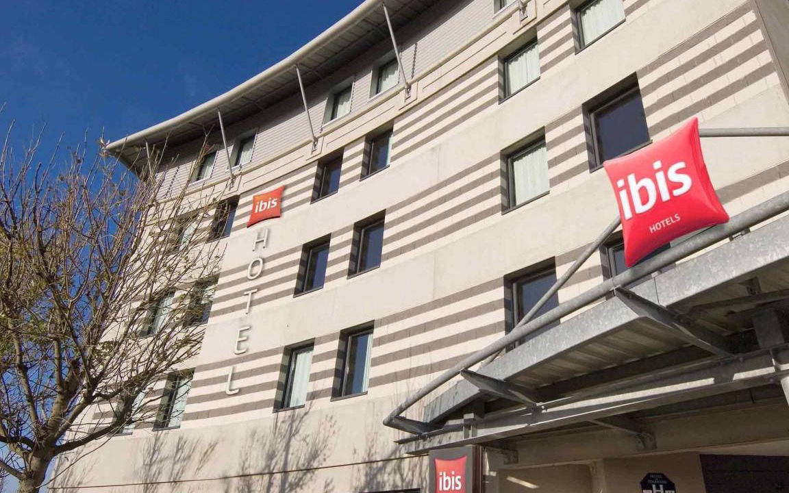 Calais Frethun Hotel | 16 m² Hotel ∙ 8 guests