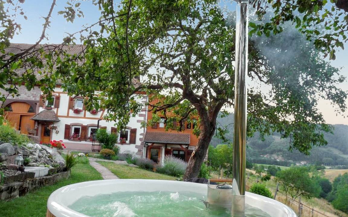 Sainte-Croix-aux-Mines House | 190 m² House ∙ 6 bedrooms ∙ 14 guests