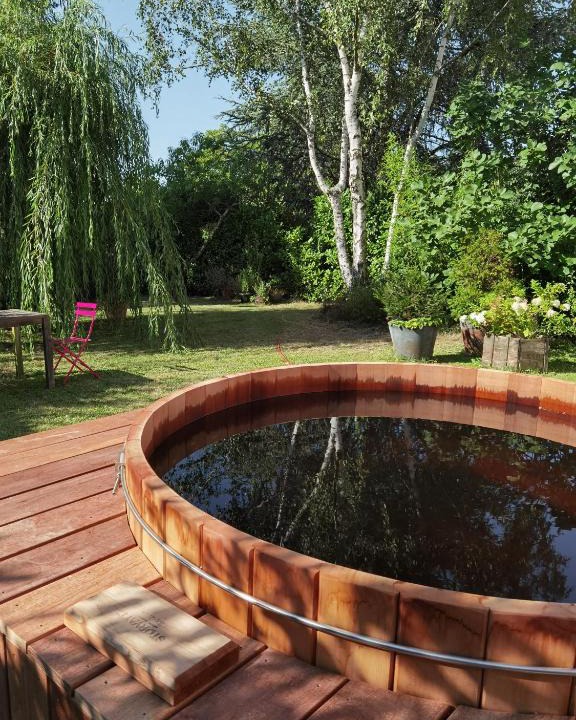 Noisy-le-Roi House | 2 chambres avec jardin et jacuzzi dans une maison familiale