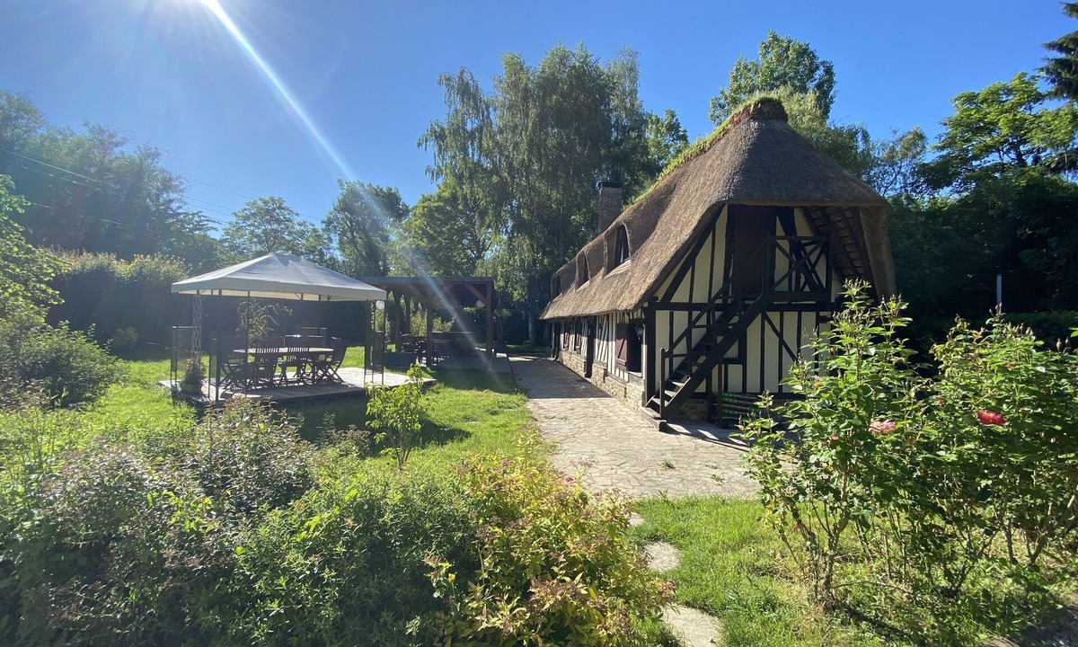 Saint-Georges-du-Vievre House | 2 Chaumieres Pour vos WE et Vacances