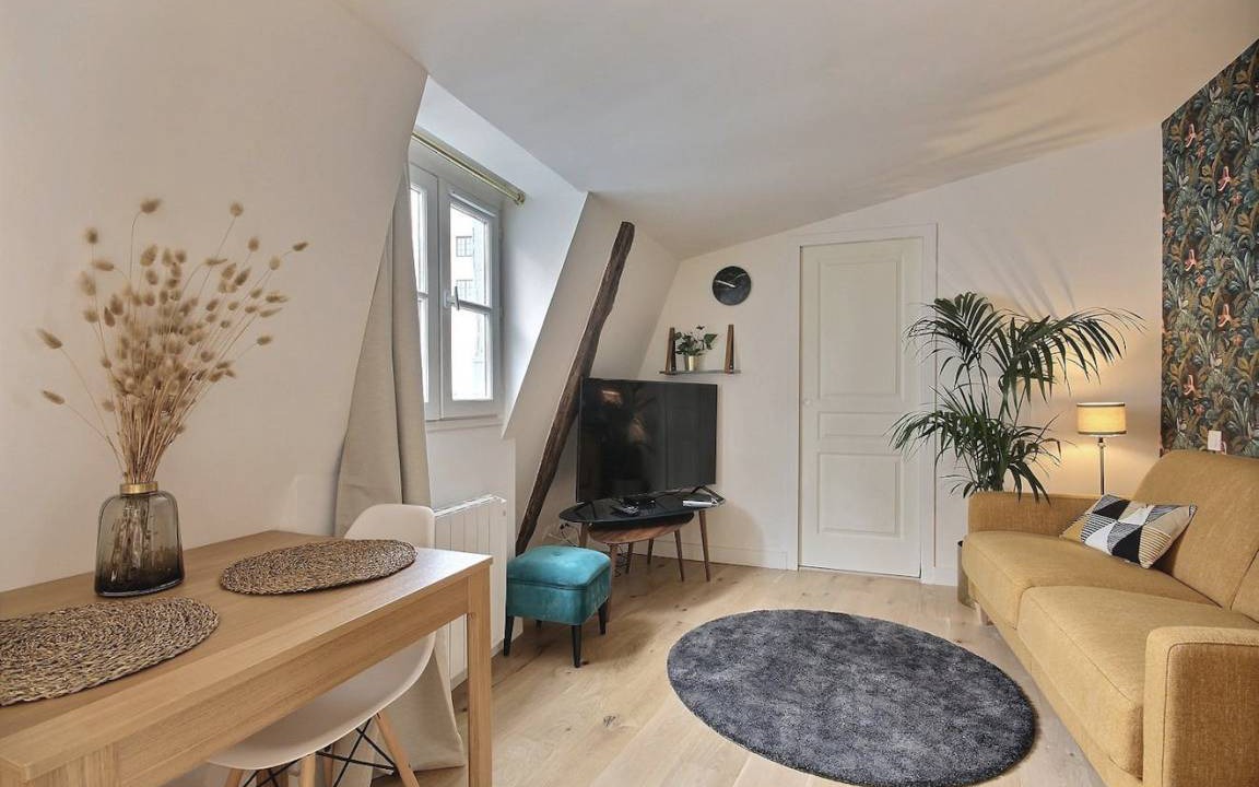 Saint-Merri Apartment | 20 m² Apartment ∙ 2 guests