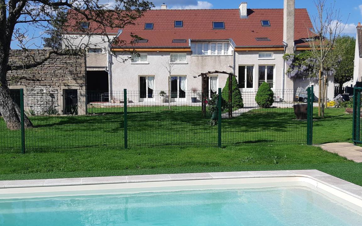 Epernay-sous-Gevrey Bed & Breakfast | 20 m² Bed and breakfast ∙ 1 bedroom ∙ 2 guests