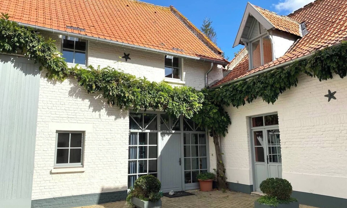 Houplines Cottage | 20 min Lille - Gîte à la Ferme