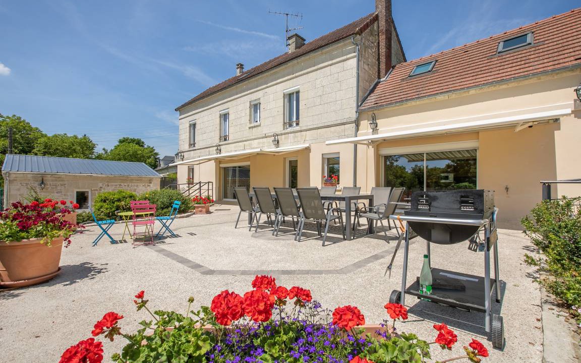 Largny-sur-Automne House | 200 m² House ∙ 4 bedrooms ∙ 9 guests