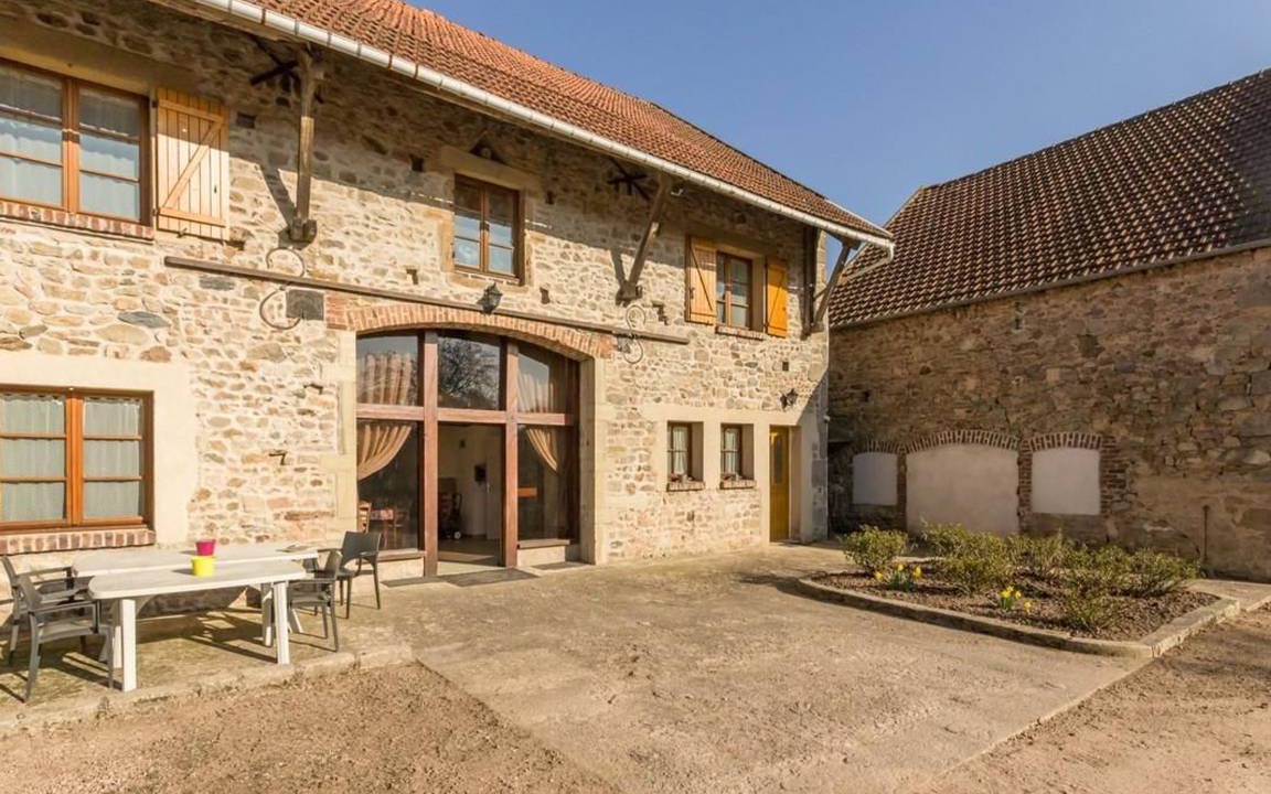 Sincey-les-Rouvray Cottage | 231 m² Cabin ∙ 5 bedrooms ∙ 10 guests