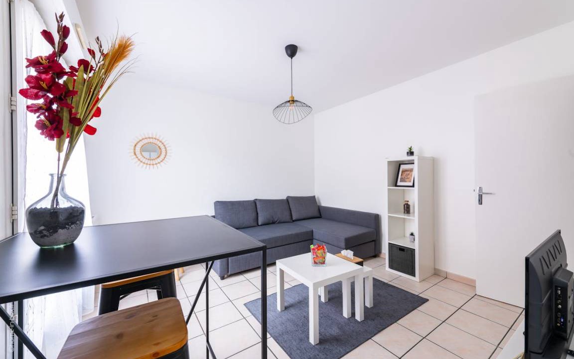 Enghien-les-Bains Apartment | 24 m² Apartment ∙ 2 guests