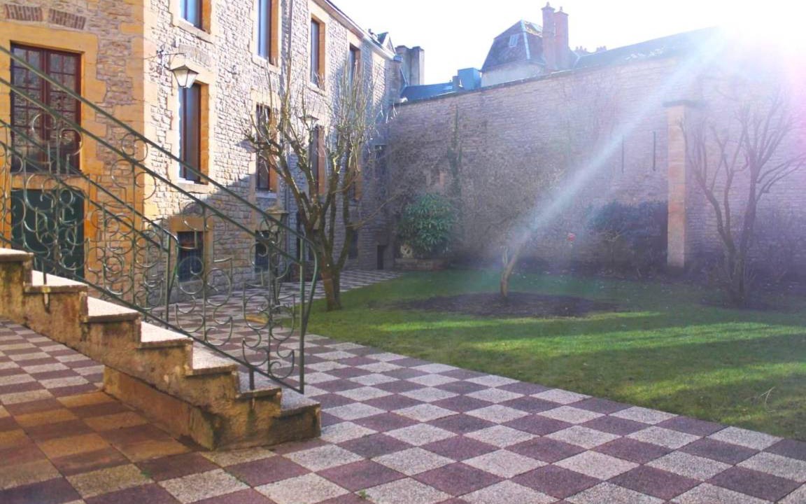Sedan House | 240 m² Gîte ∙ 3 bedrooms ∙ 9 guests