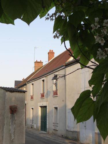 Puiseaux Bed & Breakfast | 25 m² Bed and breakfast ∙ 3 guests