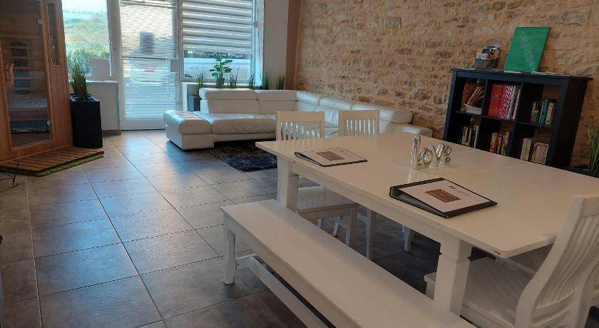 Theize Apartment | 260 m² Apartment ∙ 5 bedrooms ∙ 10 guests