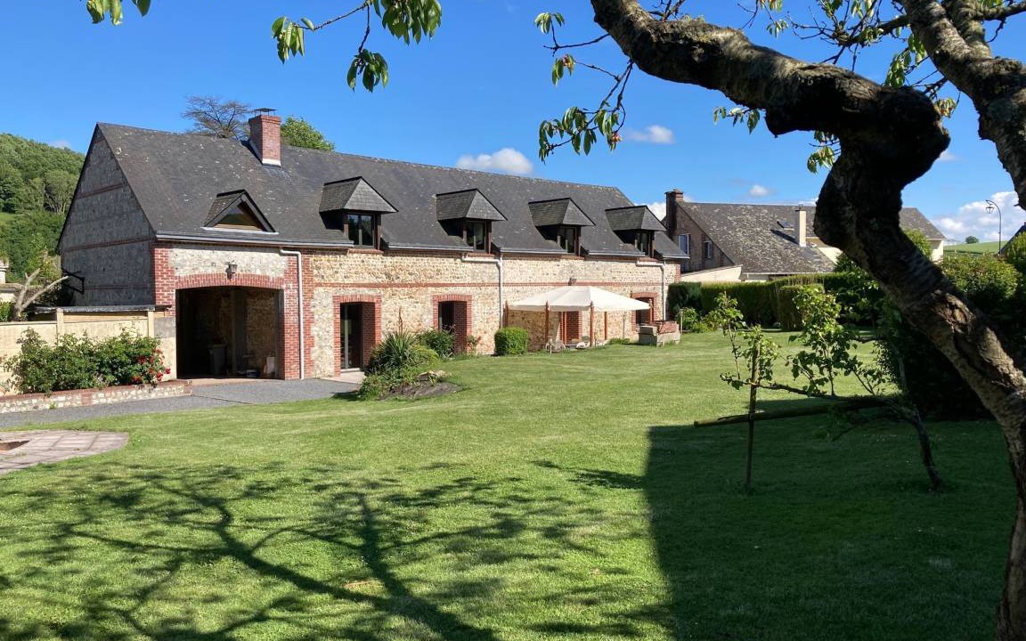 Ganzeville House | 265 m² House ∙ 5 bedrooms ∙ 12 guests