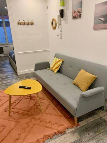 Saint-Martin-du-Littoral Apartment | 27 m² Apartment ∙ 1 bedroom ∙ 3 guests