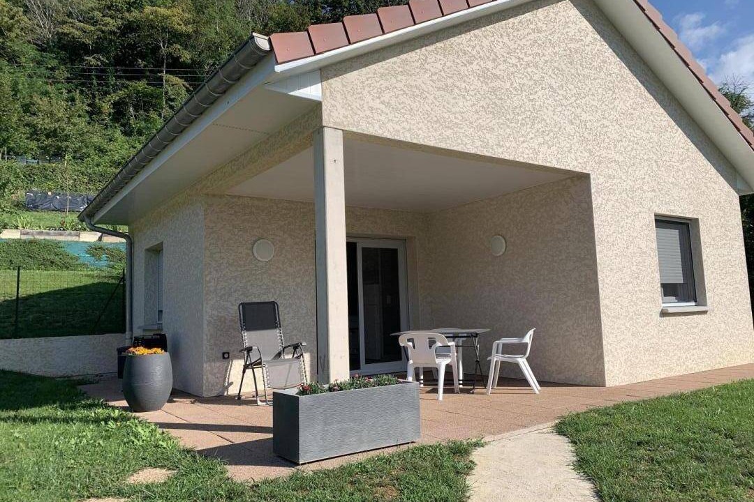 Baume-les-Dames House | 27 m² Gîte ∙ 1 bedroom ∙ 2 guests