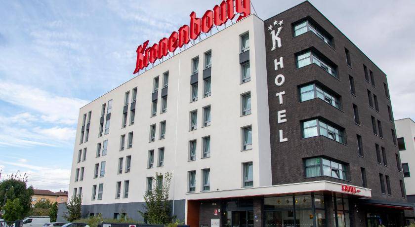 Cronenbourg Est Hotel | 30 m² Hotel ∙ 127 guests
