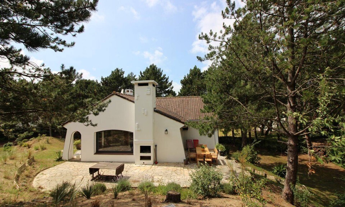 Hardelot-Plage House | 30DUNES: Pretty 4-bedroom vacation home with garden close to the sea