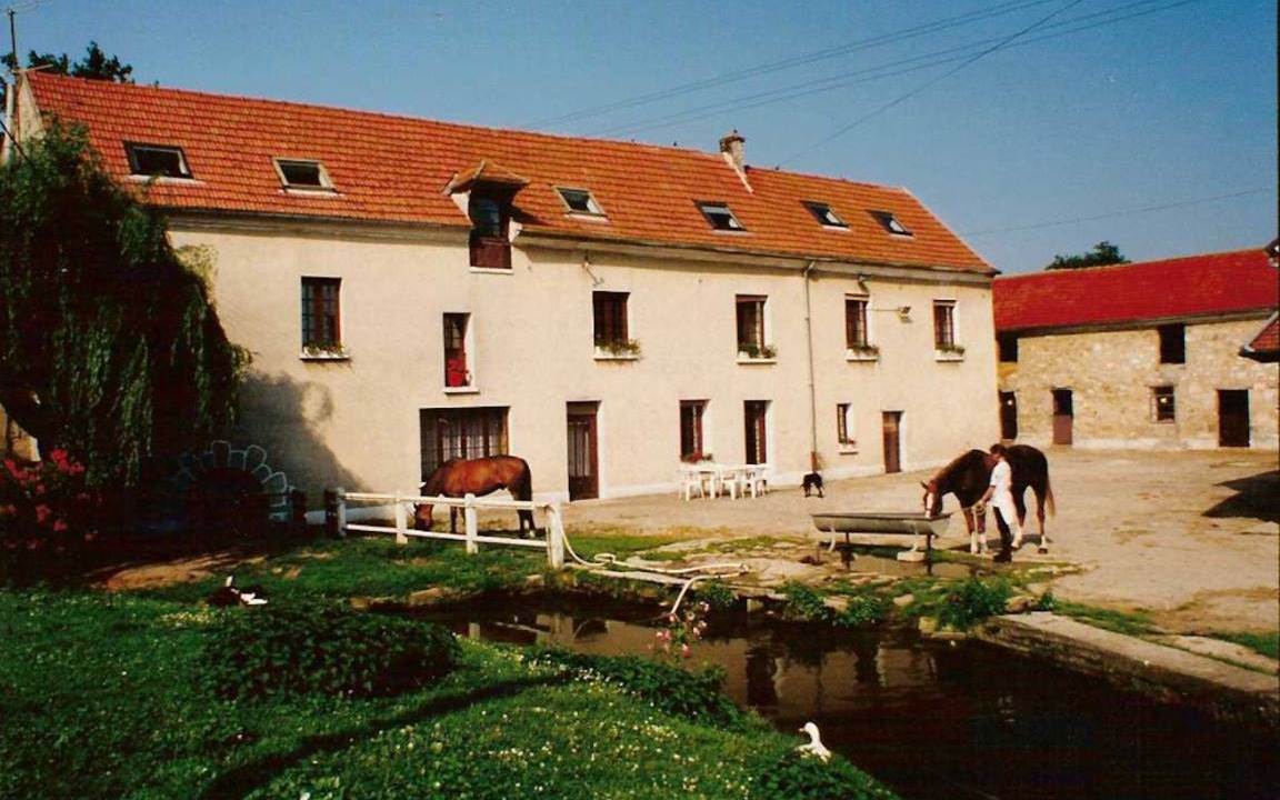 Viarmes House | 320 m² House ∙ 7 bedrooms ∙ 35 guests