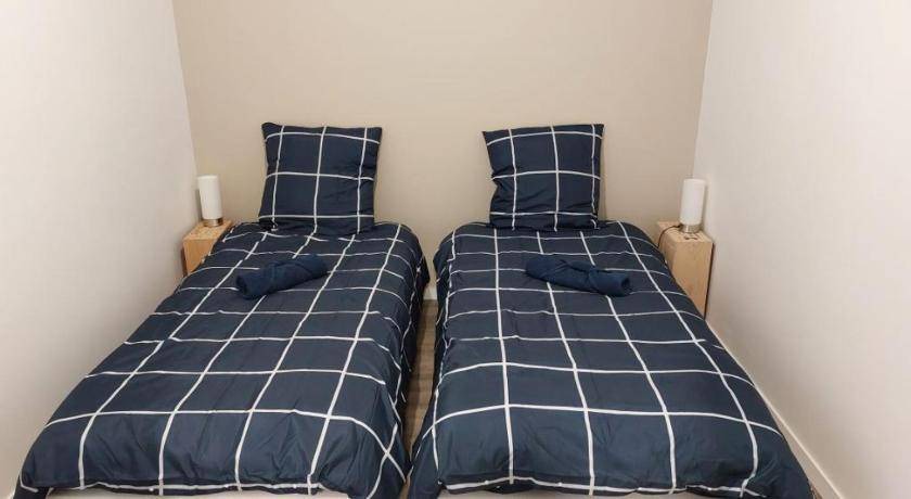 Saint-Etienne-du-Rouvray Apartment | 35 m² Apartment ∙ 1 bedroom ∙ 4 guests