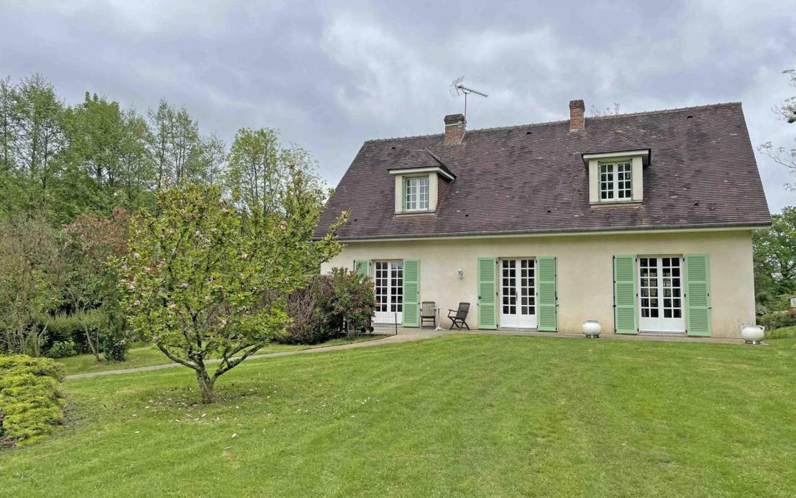 Longny-au-Perche Cottage | 350 m² Cabin ∙ 6 bedrooms ∙ 13 guests