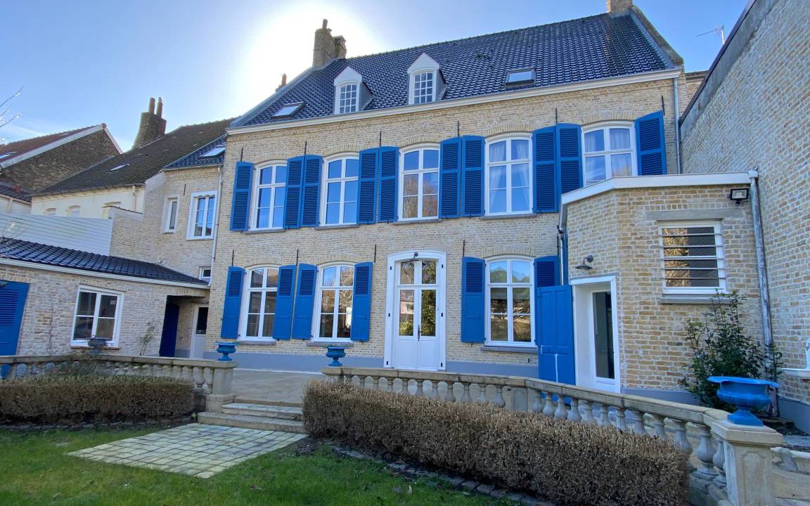 Bourbourg House | 350 m² House ∙ 7 bedrooms ∙ 15 guests