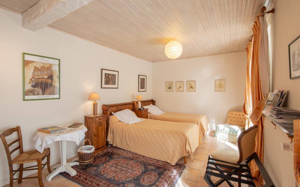 Saint-Benoit-sur-Loire Bed & Breakfast | 36 m² Bed and breakfast ∙ 2 bedrooms ∙ 4 guests