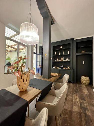 Sedan Bed & Breakfast | 41 m² Bed and breakfast ∙ 2 guests