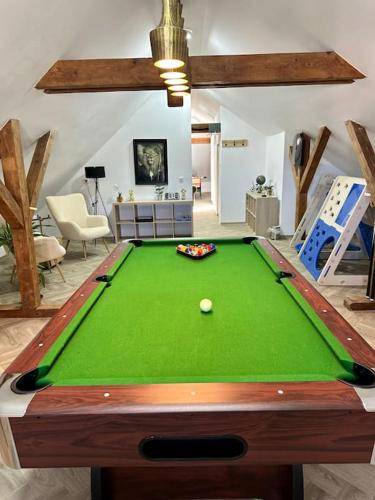Rhinau House | 450 m² House ∙ 8 bedrooms ∙ 24 guests