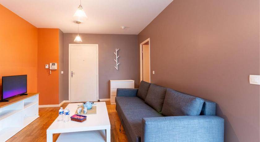 Bobigny Apartment | 46 m² Apartment ∙ 1 bedroom ∙ 4 guests