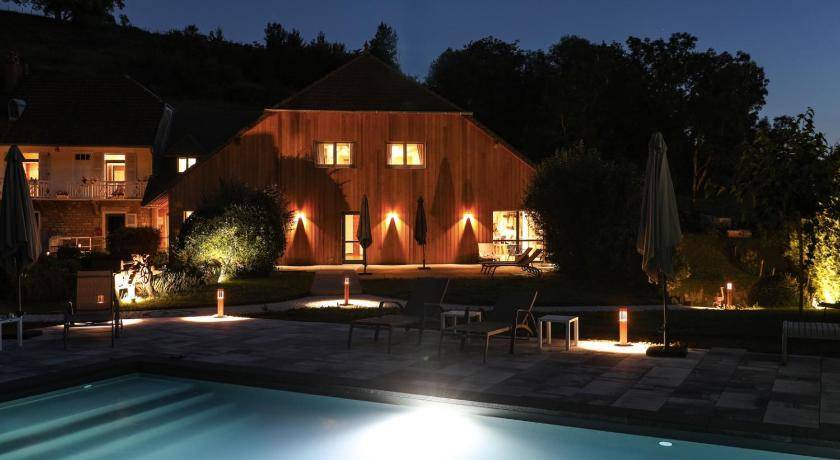 Salins-les-Bains Bed & Breakfast | 46 m² Bed and breakfast ∙ 2 bedrooms ∙ 4 guests