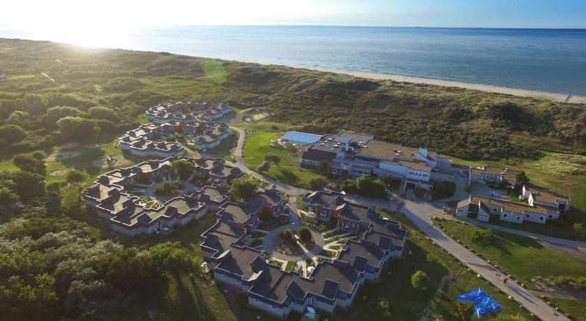 Bleriot-Plage Resort | 48 m² Resort ∙ 3 bedrooms ∙ 7 guests