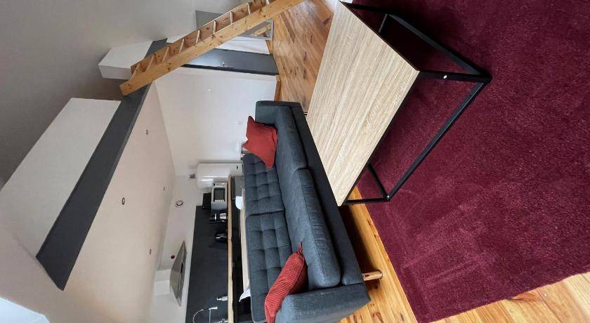 Aulnoy-lez-Valenciennes Apartment | 50 m² Apartment ∙ 3 bedrooms ∙ 6 guests