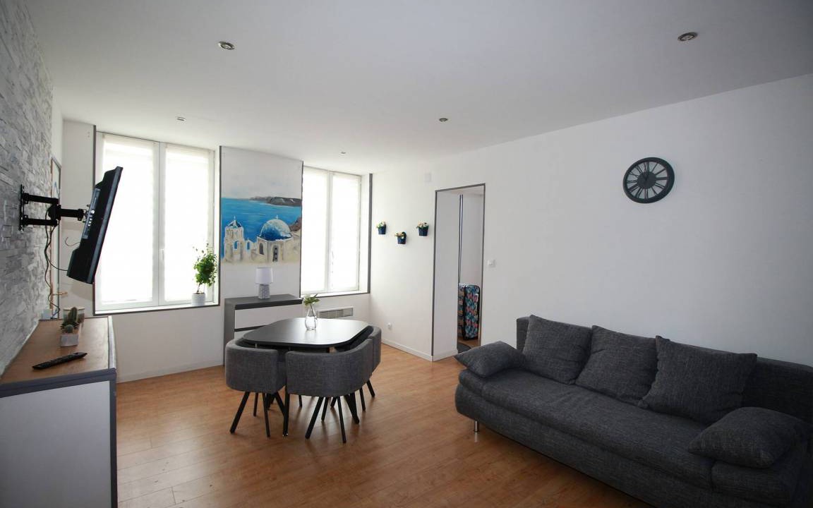 La Fere Apartment | 50 m² Apartment ∙ 3 bedrooms ∙ 5 guests