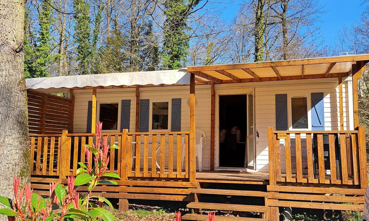 Saint-Cheron House | 6-person air-conditioned mobile home in a 23-hectare 3* campsite in the heart of nature