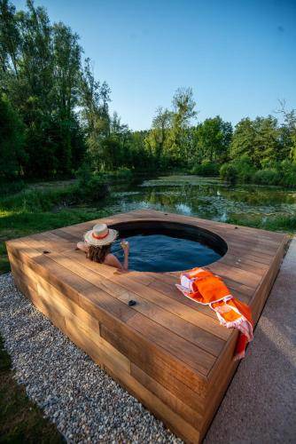 Ponts-et-Marais Cabin | 60 m² Lodge ∙ 2 bedrooms ∙ 5 guests
