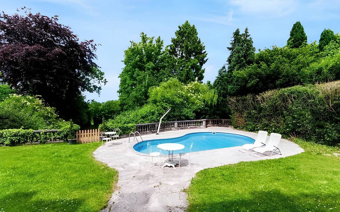 Bailleul House | 600 m² House ∙ 5 bedrooms ∙ 16 guests