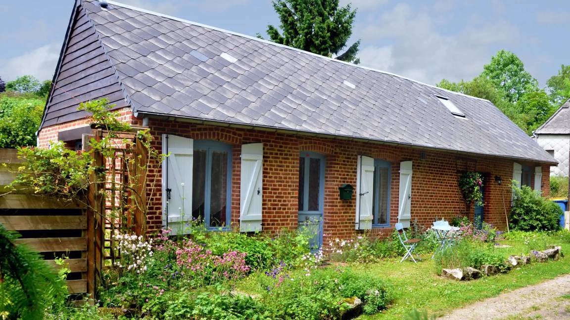 Aubenton House | 65 m² House ∙ 2 bedrooms ∙ 5 guests
