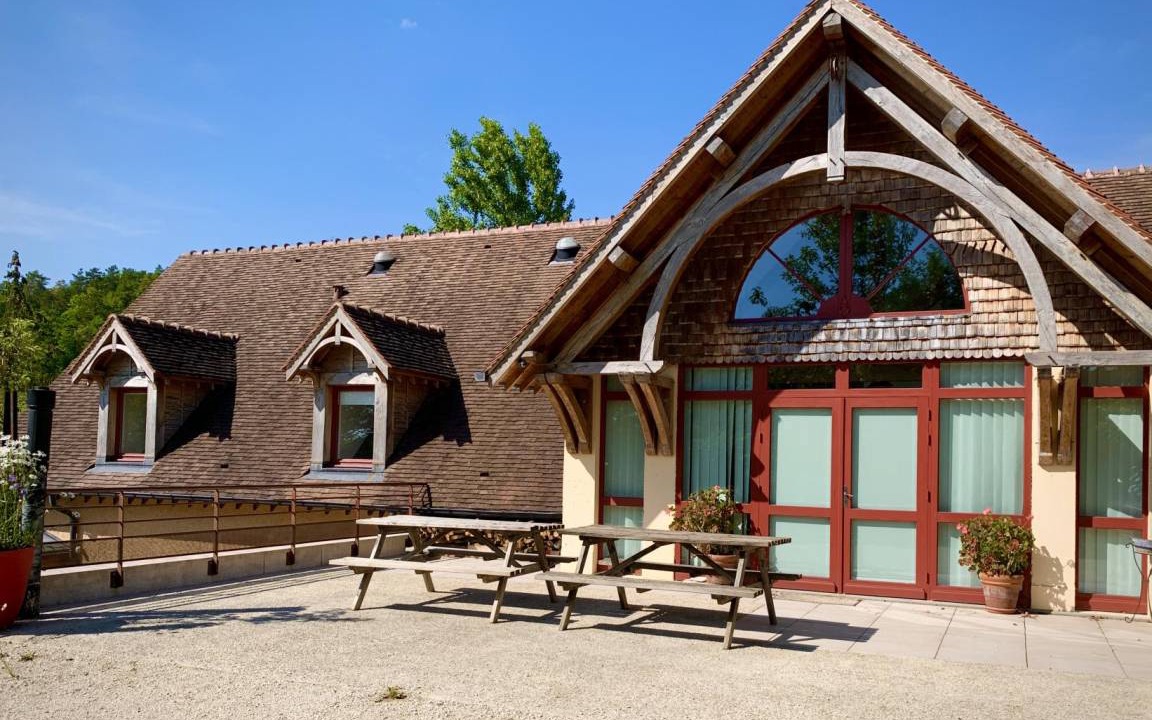 Bar-sur-Seine House | 700 m² Gîte ∙ 9 bedrooms ∙ 26 guests