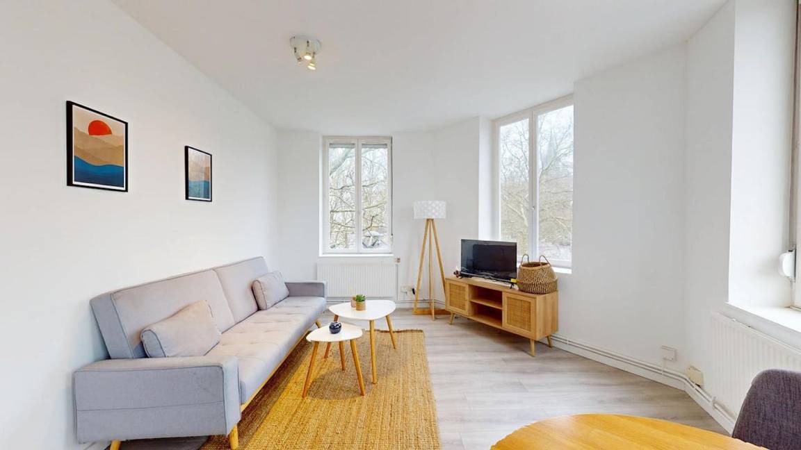 Roubaix Resort | 71 m² Private room ∙ 1 bedroom ∙ 1 guest