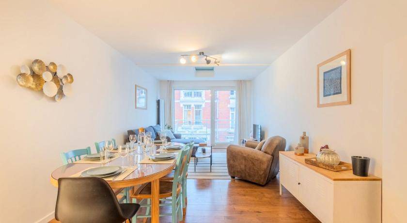 La Madeleine Apartment | 76 m² Apartment ∙ 3 bedrooms ∙ 6 guests