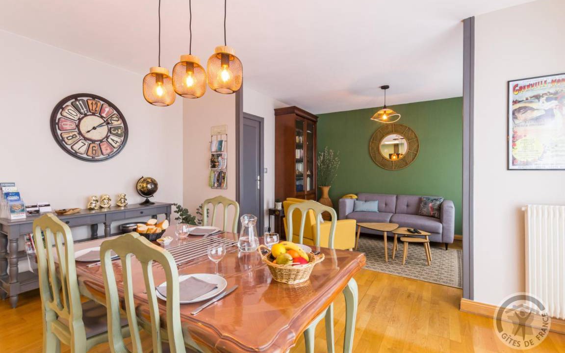 Granville House | 77 m² Gîte ∙ 2 bedrooms ∙ 4 guests